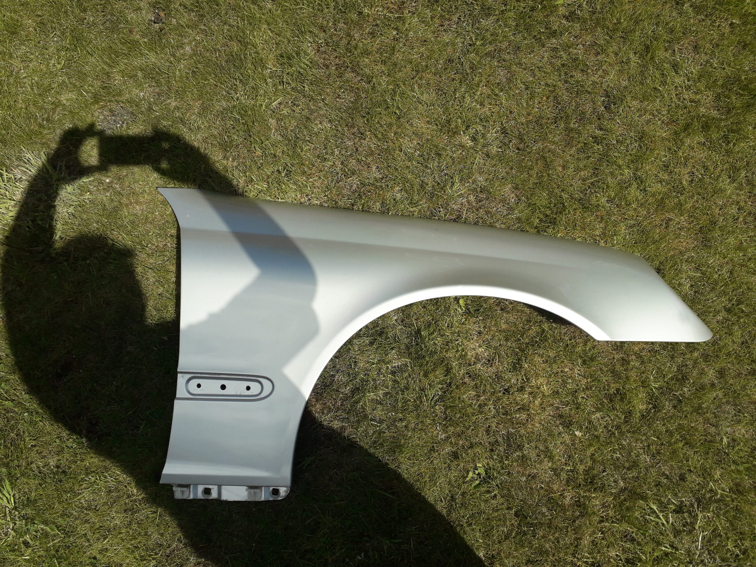 Model W203 C-Class 02-06 Estate OSF Drivers side front wing –  Bright Silver